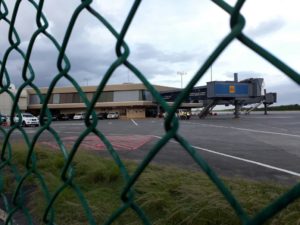 La reina Letizia Ortiz arribó hace al país por el Aeropuerto Internacional de las Américas (AILA).