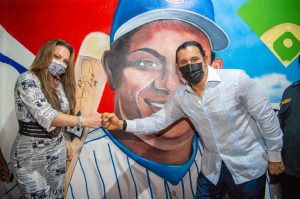 Alcaldía de SPM inaugura mural de 