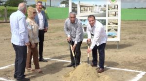 Inician construcción complejo funeraria en Santiago