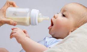 Alcalde de NY declaró estado de emergencia ante la falta de leche